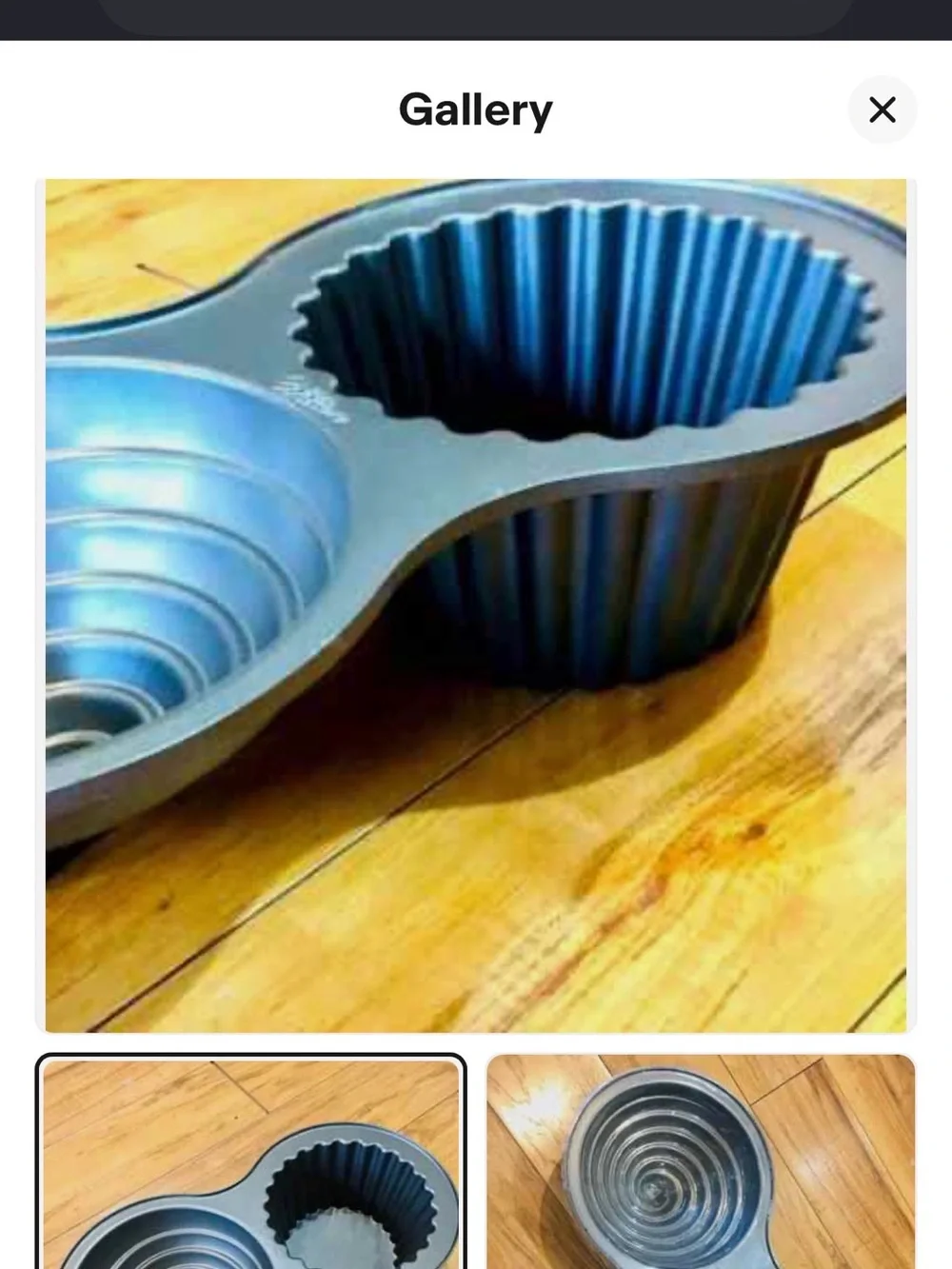 Wilton Gray Twin-Shape Nonstick Baking Mold